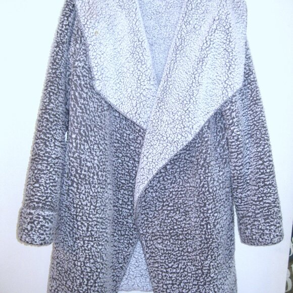 Sherpa Fleece Coat Open Front Gray Womens Size L with side Pockets - Picture 1 of 3